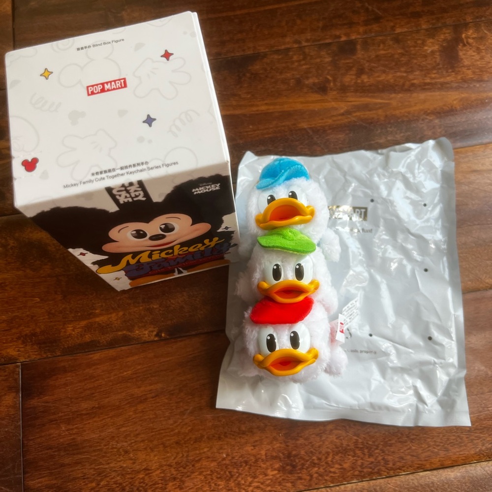 Pop Mart Mickey Family Secret